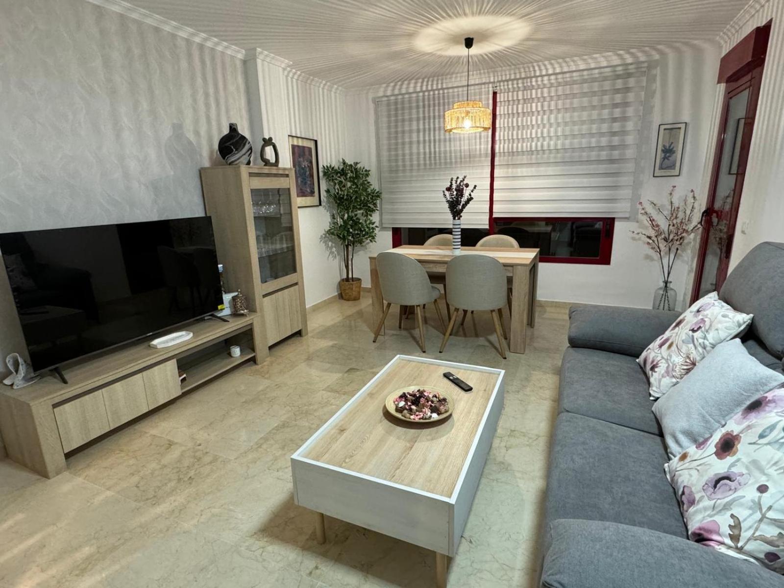 Malaga Estacion Ave Playaアパートメント エクステリア 写真